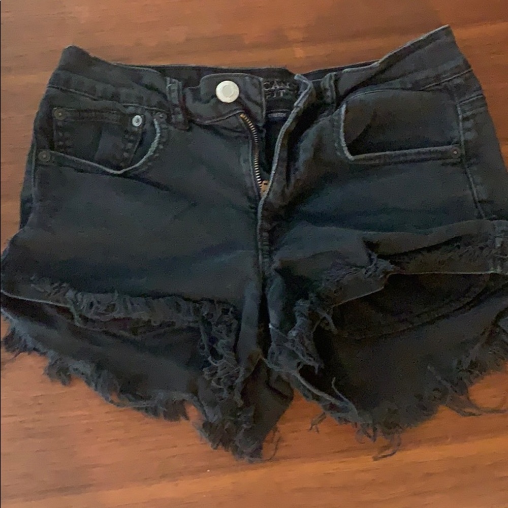 American eagle black shorts